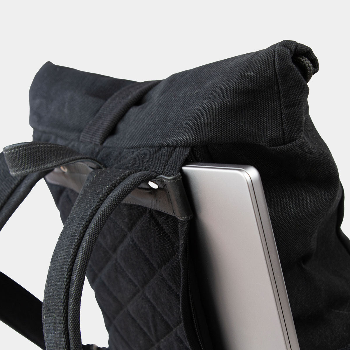 (Re)Canvas BackPack Black