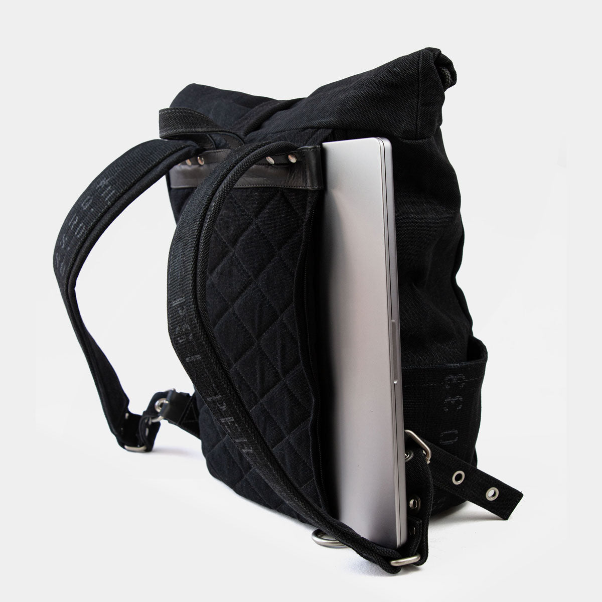 (Re)Canvas BackPack Black