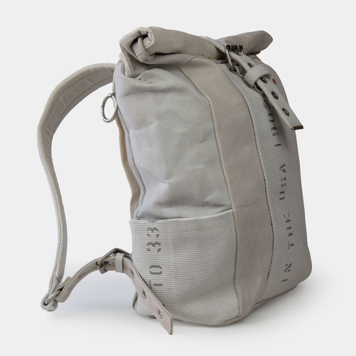 (Re)Canvas BackPack