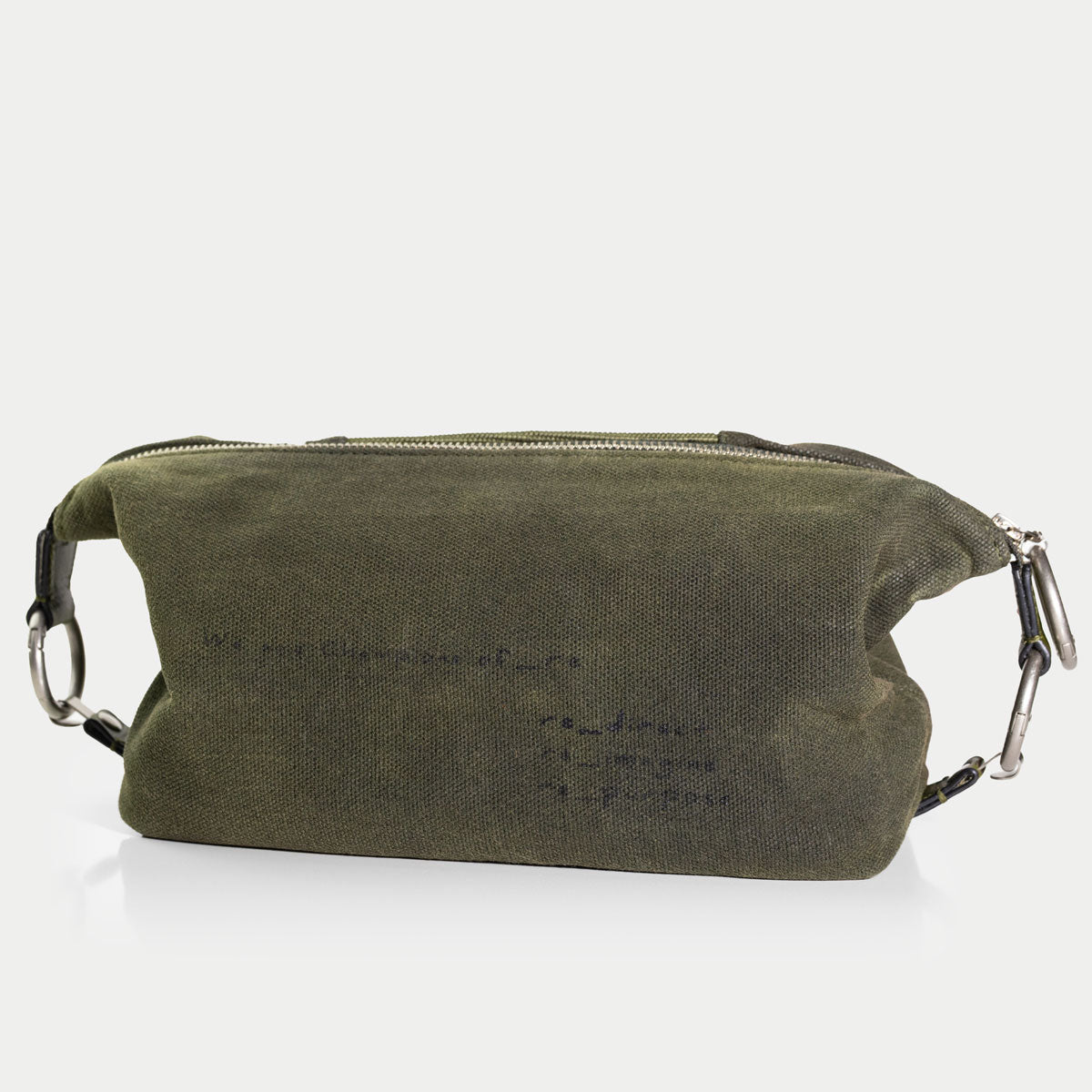 The Re-Dopp // Travel Kit